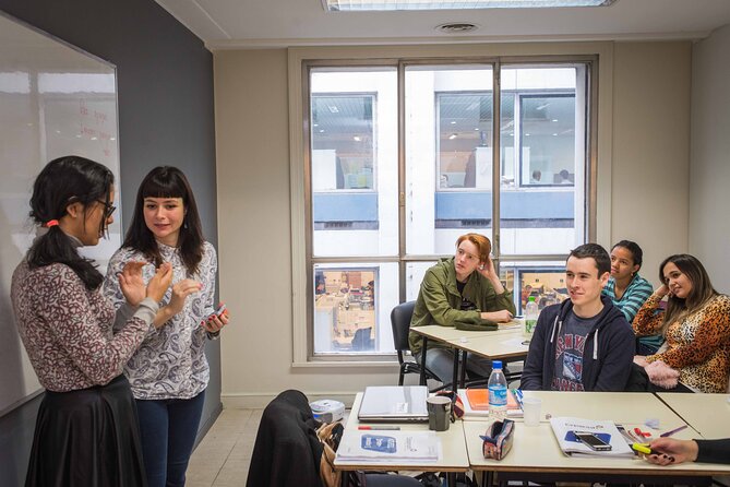 Spanish Group Course in Buenos Aires, Argentina: 20 Lessons - The first morning at Federico Lacroze 2315