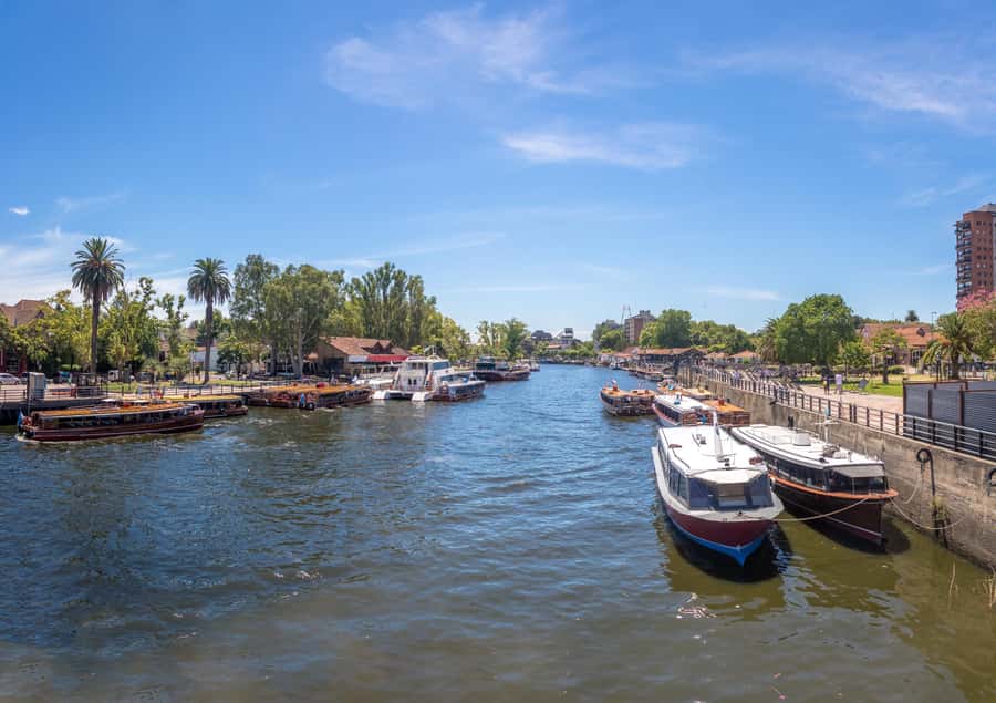 Tigre: River Delta Panoramic Boat Tour - Boarding at Tigre Fluvial Station