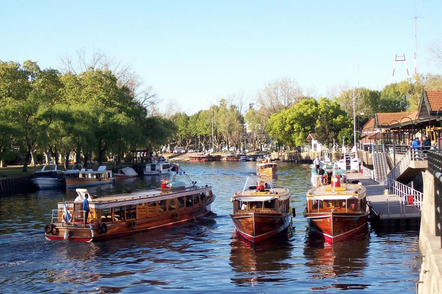 Tigre with Lunch overlooking the River and Navigation - How the $200 Price Holds Up