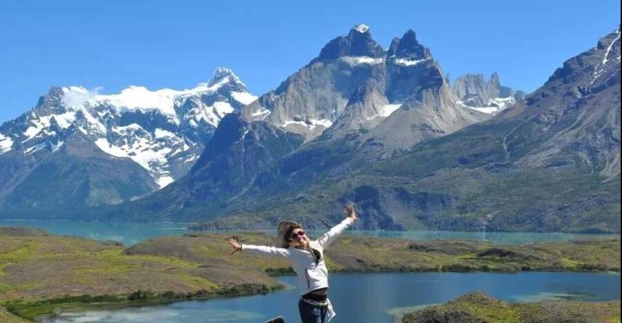Torres del Paine Day Trip from El Calafate - Lake Grey and the Phoe campsite lunch