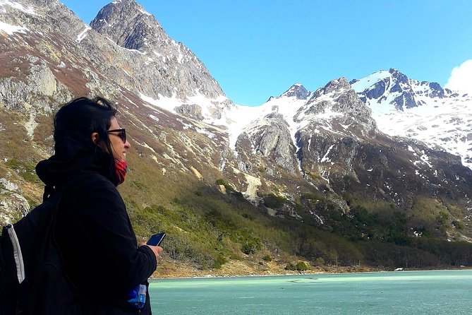 Trekking Emerald Lagoon - Why Laguna Esmeralda makes a good Ushuaia day out