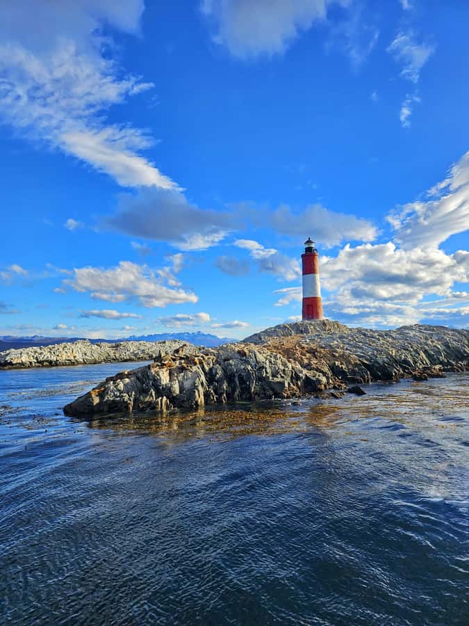 Ushuaia: Beagle Channel and Penguin Island - Starting at the Catamaranes Canoero pier