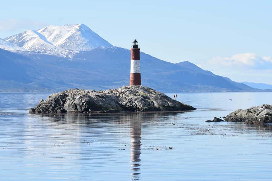 Ushuaia: Beagle Channel Catamaran Tour - Leaving from Avenida Prefectura Naval Argentina 410
