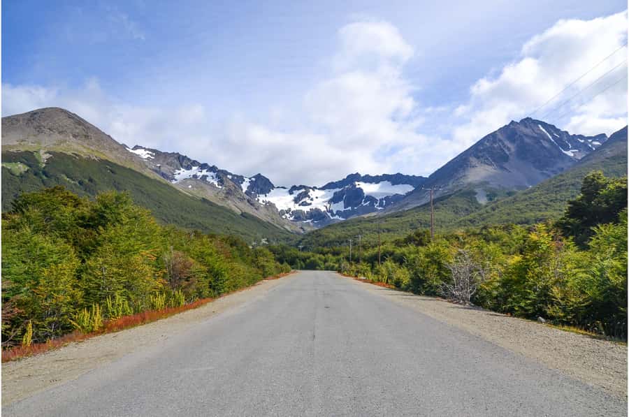 USHUAIA | City Tour + Martial Glacier Reserve - The old prison and Ushuaia’s tougher past