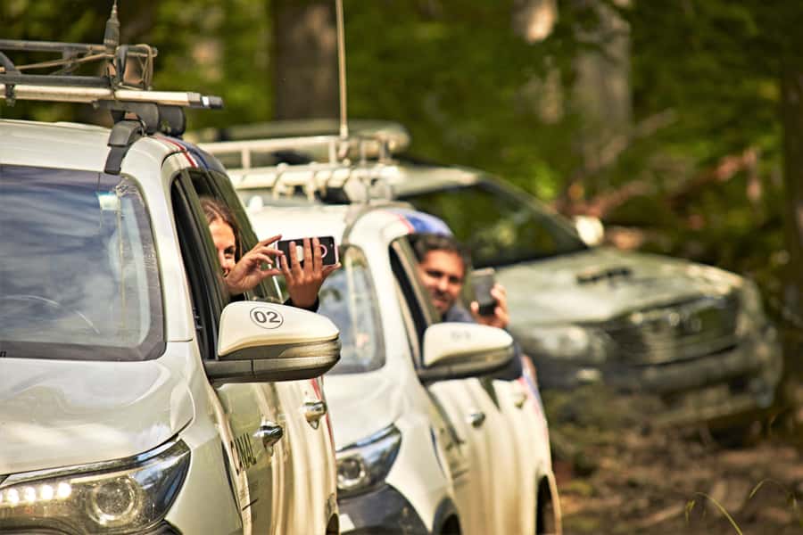 Ushuaia: Off-Road 4X4 Lakes Tour - Who should book this tour?