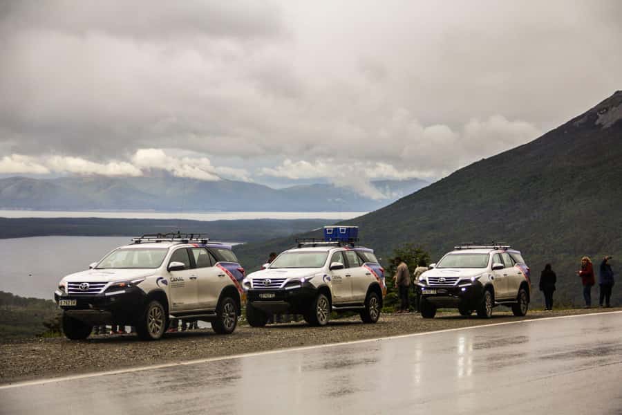 Ushuaia: Off-Road 4X4 Lakes Tour - The 4x4 route to Lake Fagnano