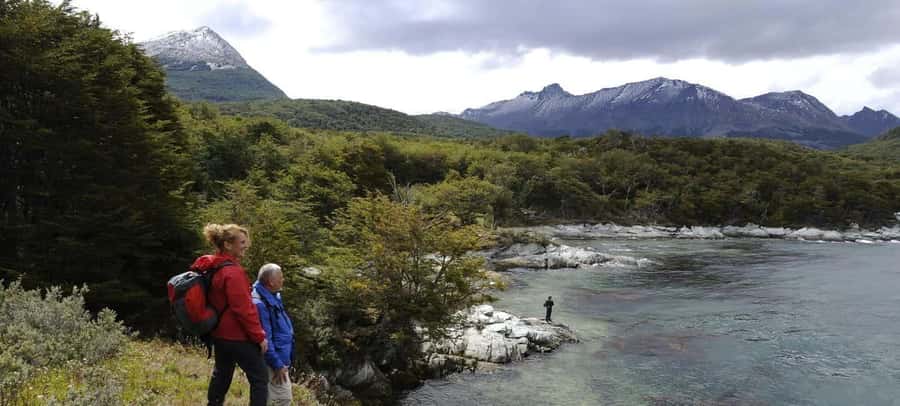 Ushuaia: Tierra del Fuego National Park Tour with Lunch - Which guide style suits this outing