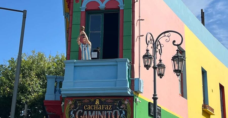 Walking Tour of San Telmo and La Boca with local food - What the $100 price includes