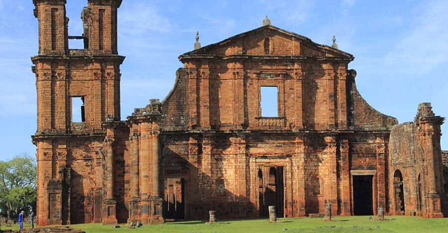 Wanda Mines and San Ignacio Ruins Tour from Puerto Iguazu - The Early Ride From Puerto Iguazú