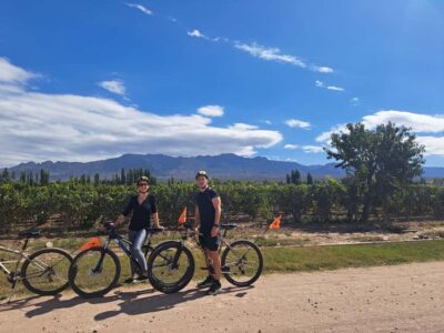 Wine and Chocolate Bike Tour: ride, taste, lunch, vineyards.