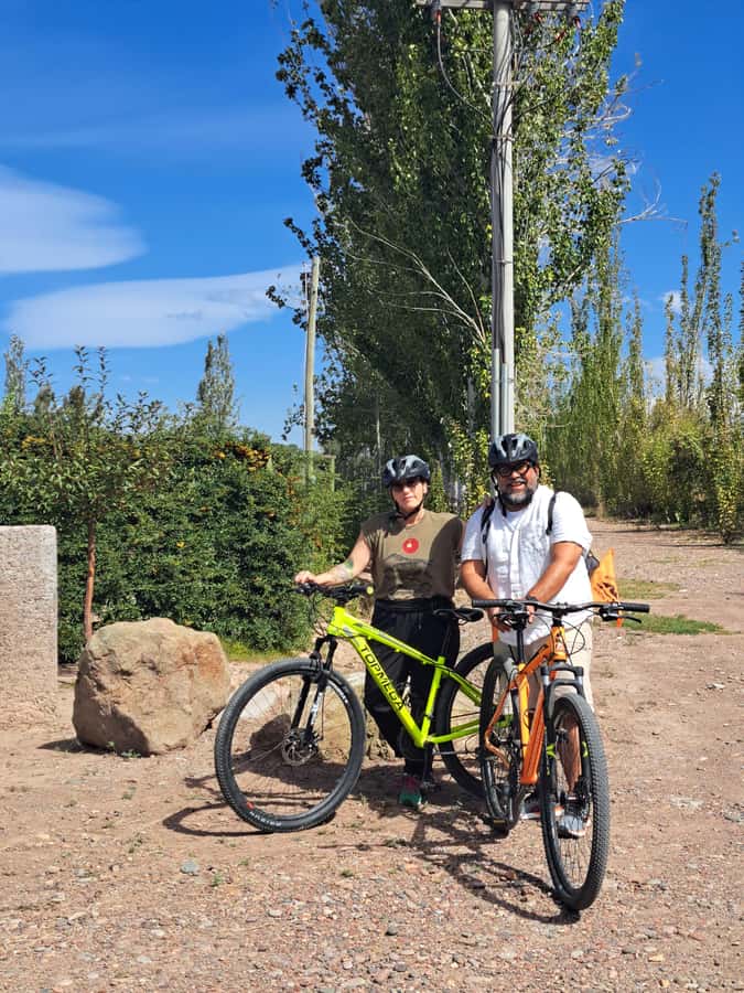 Wine and Chocolate Bike Tour: ride, taste, lunch, vineyards. - Why the small group and guide change the day
